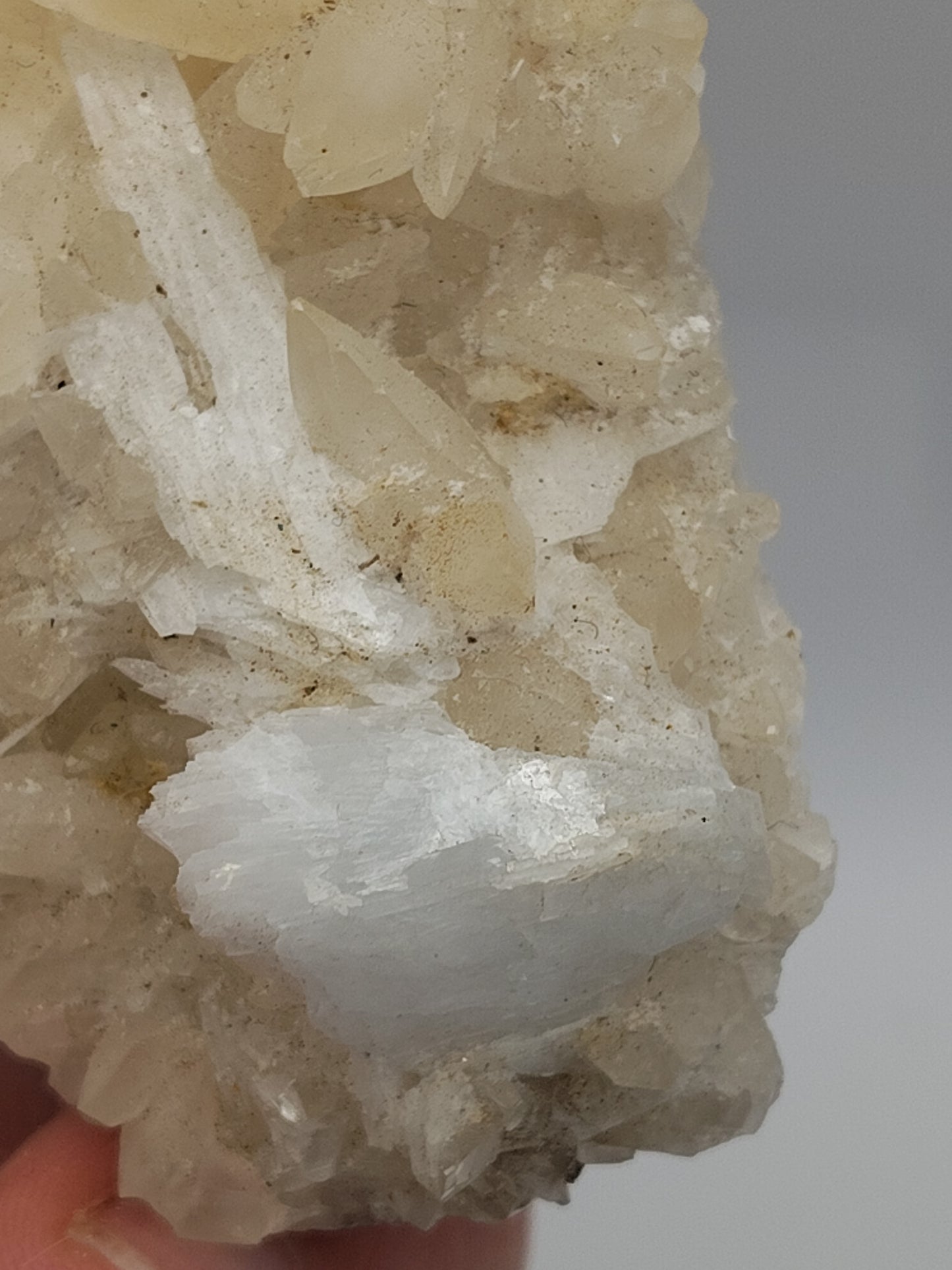 Calcite and Celestite on Fluorite and Sphalerite